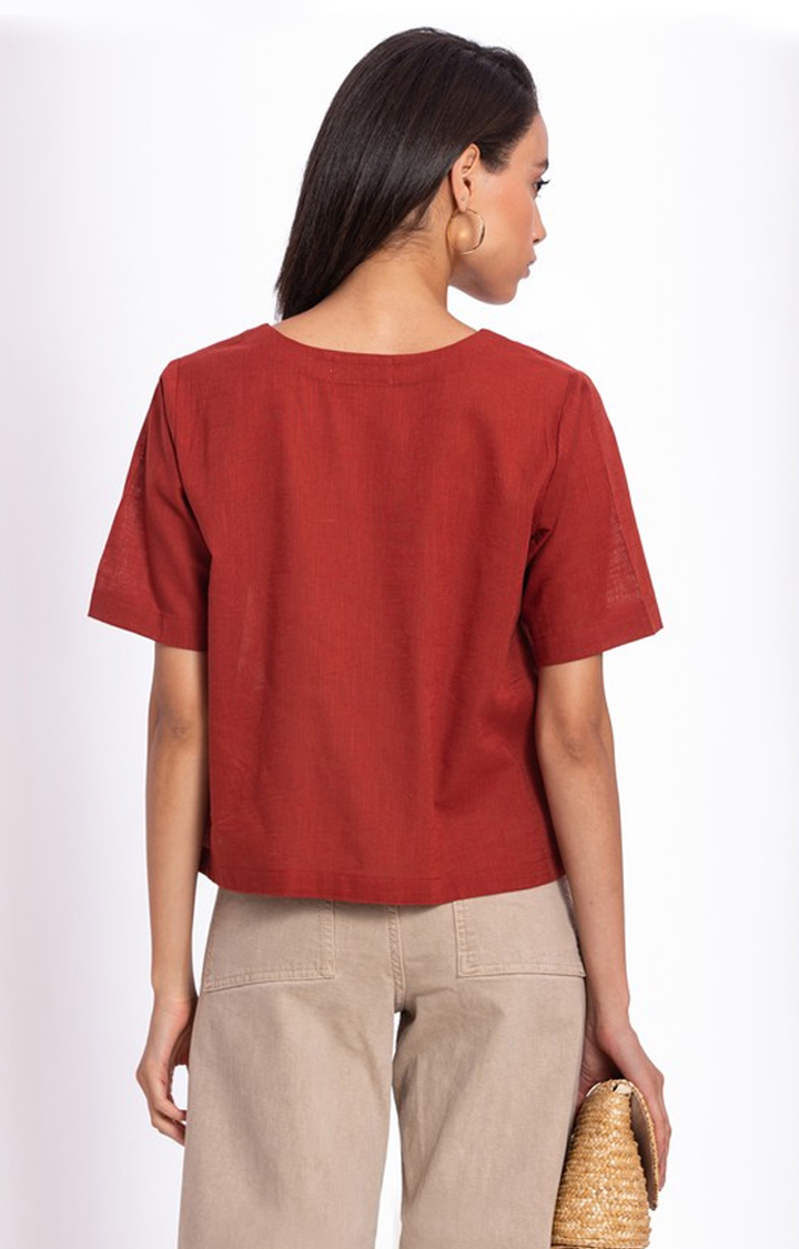 Palison | Women's Red Linen Solid Crop Shirt 2