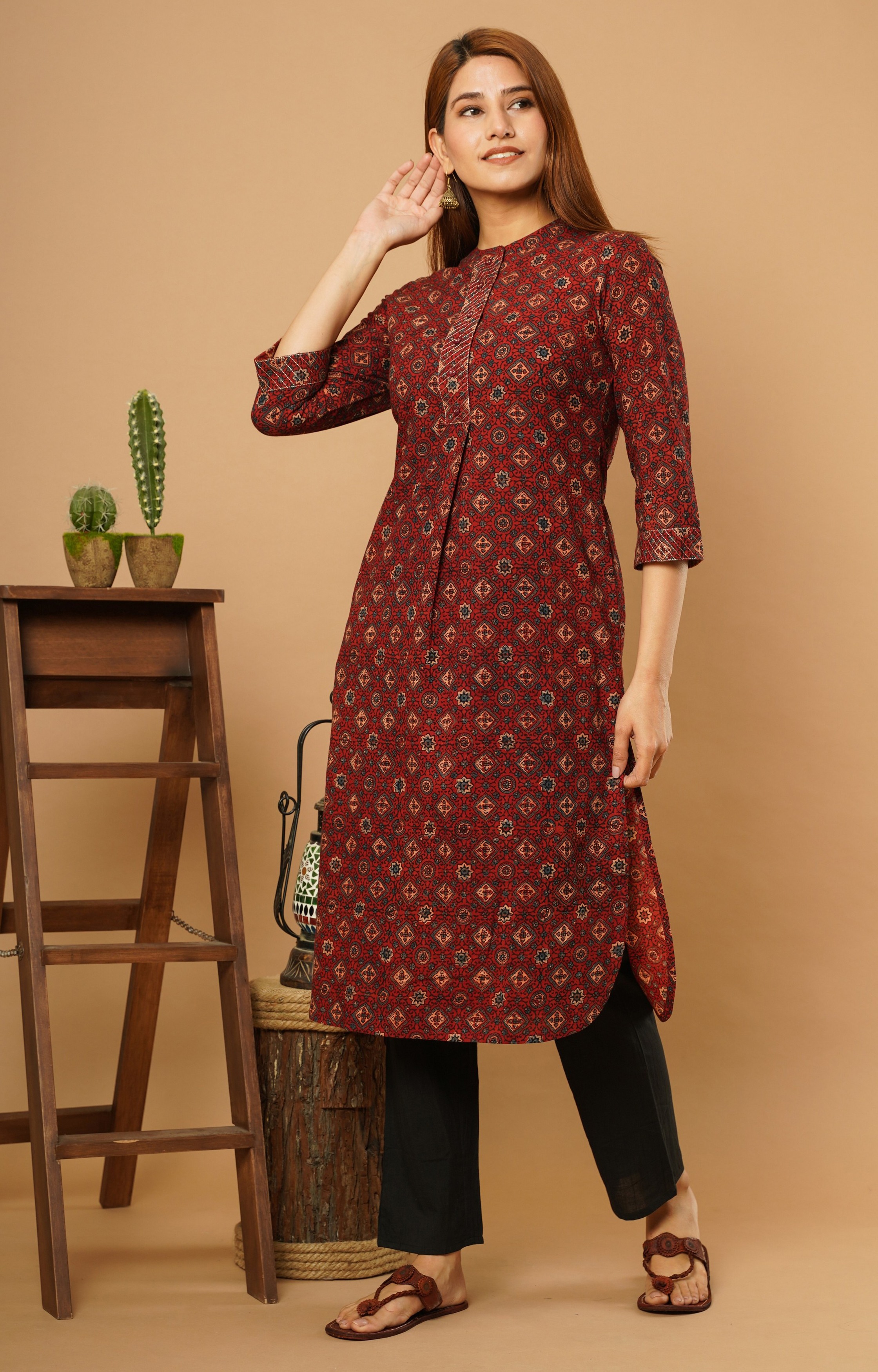 PRINTED KURTA WITH PANT