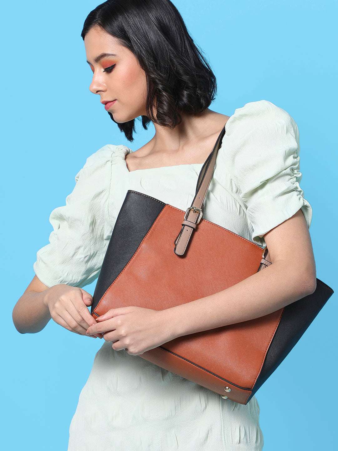Women's Multi-color Handbag