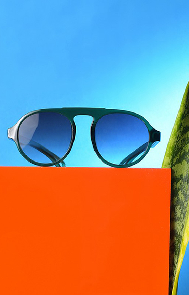 Haute Sauce By Campus Sutra Women Purple Lens & Black Wayfarer Sunglasses With Uv Protected Lens