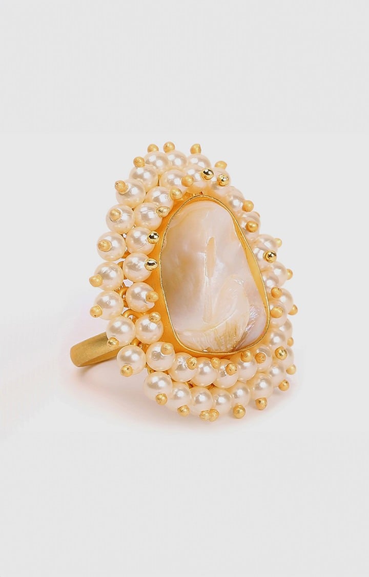 SOHI Gold-Toned White Pearl Beaded Jadau Finger Ring