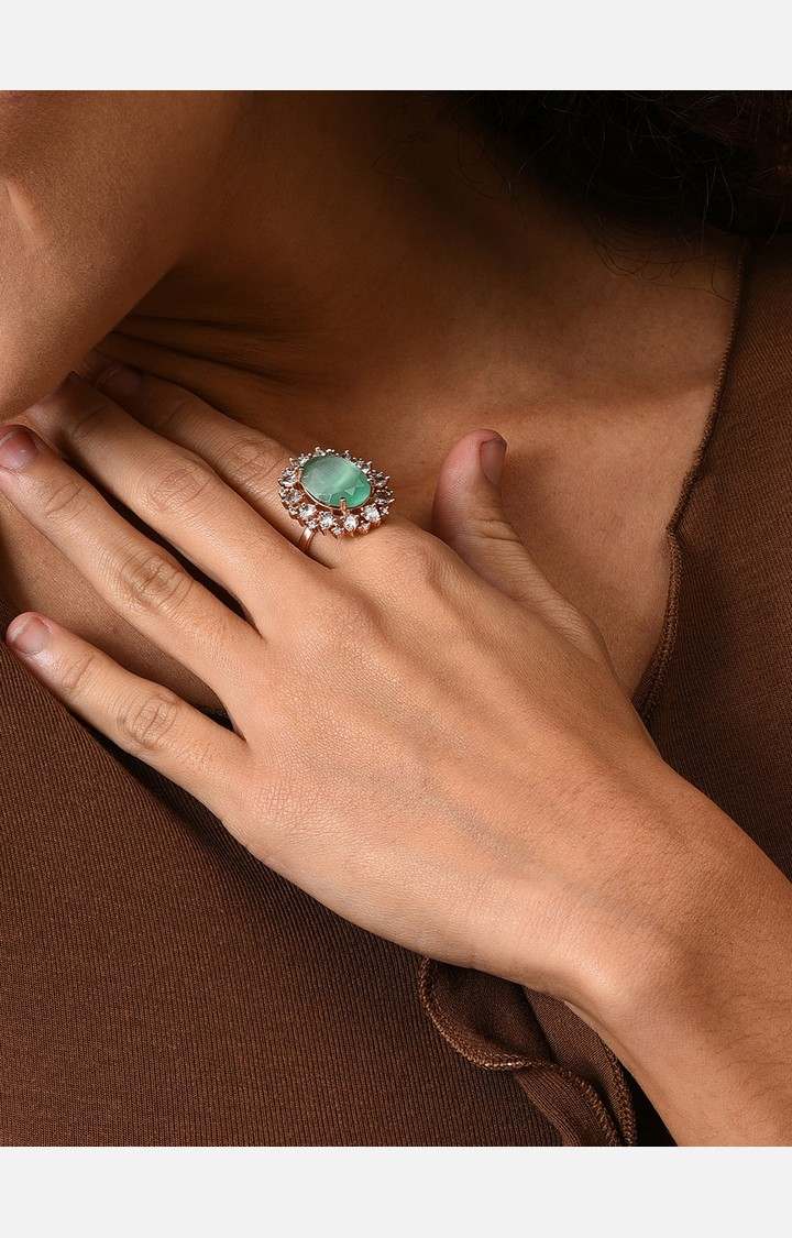 SOHI Gold-Plated Green Stoned Ring