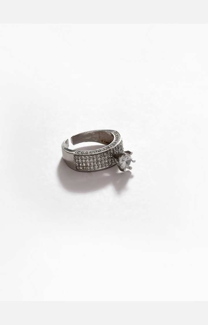 SOHI Silver-Plated Oxidised Finger Ring