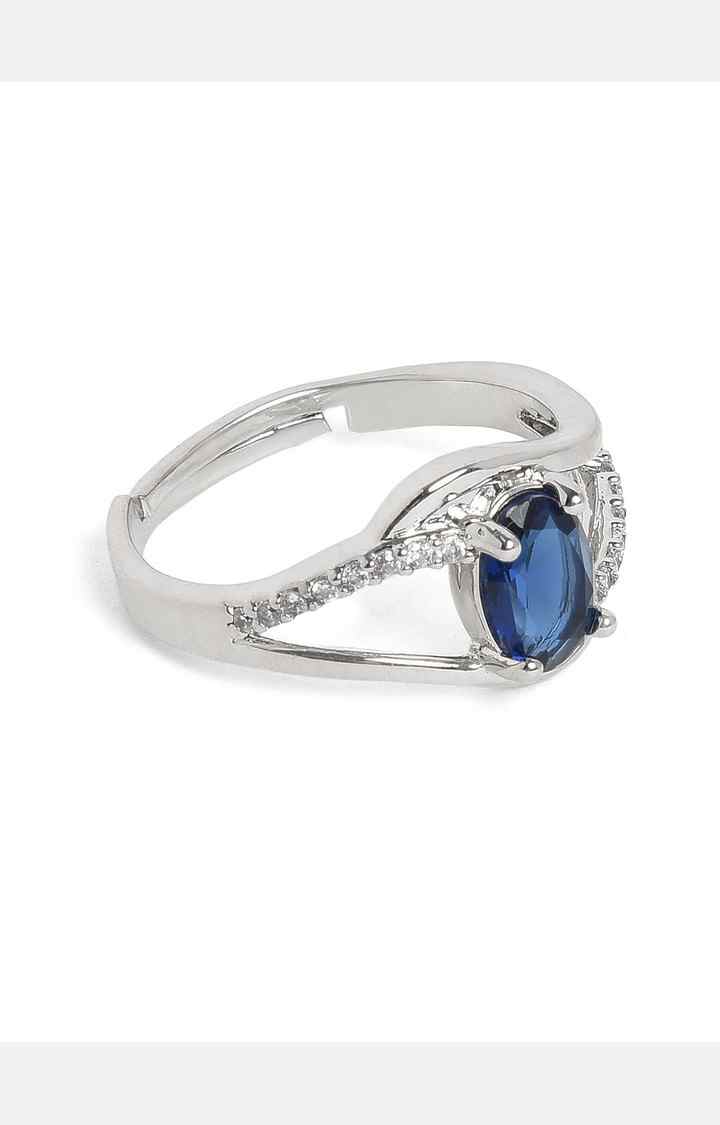SOHI Silver-Plated Blue Stone-Studded Designer Minimal Finger Ring