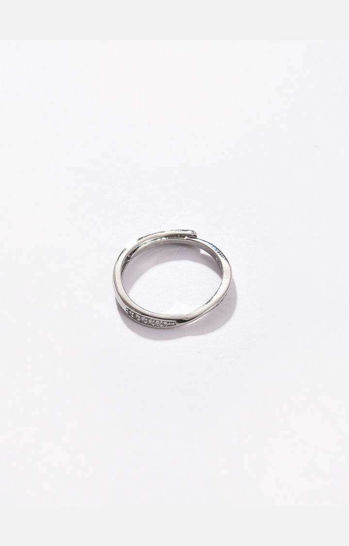 SOHI Silver-Plated White Stone Studded Finger Ring