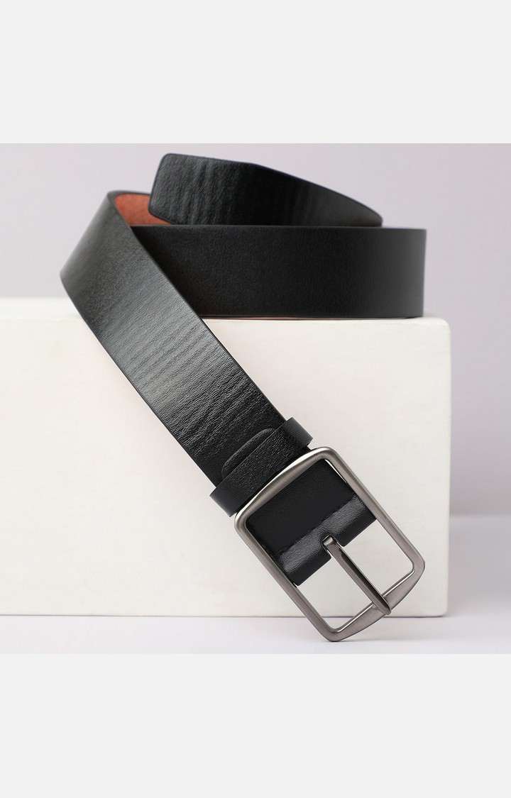 French Accent Black Textured Single Clothing Accessory