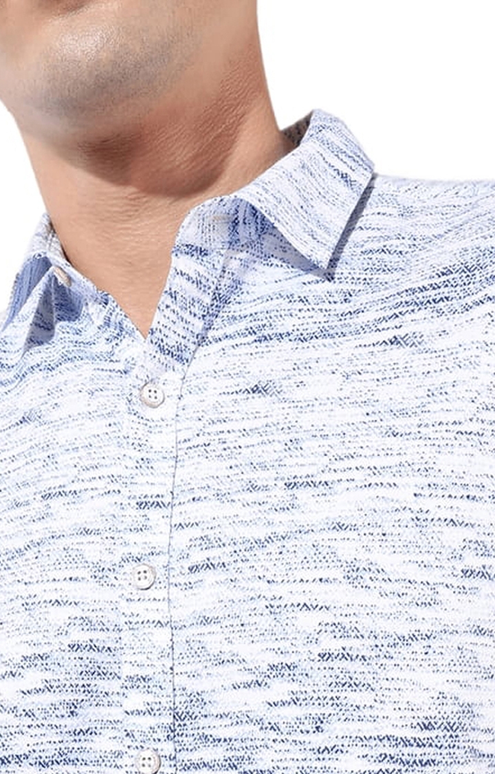 Men's White and Blue Cotton Blend Melange Textured Casual Shirts
