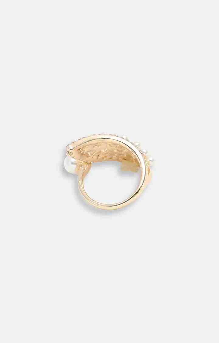 SOHI Women Gold-Plated Stone-Studded Finger Ring