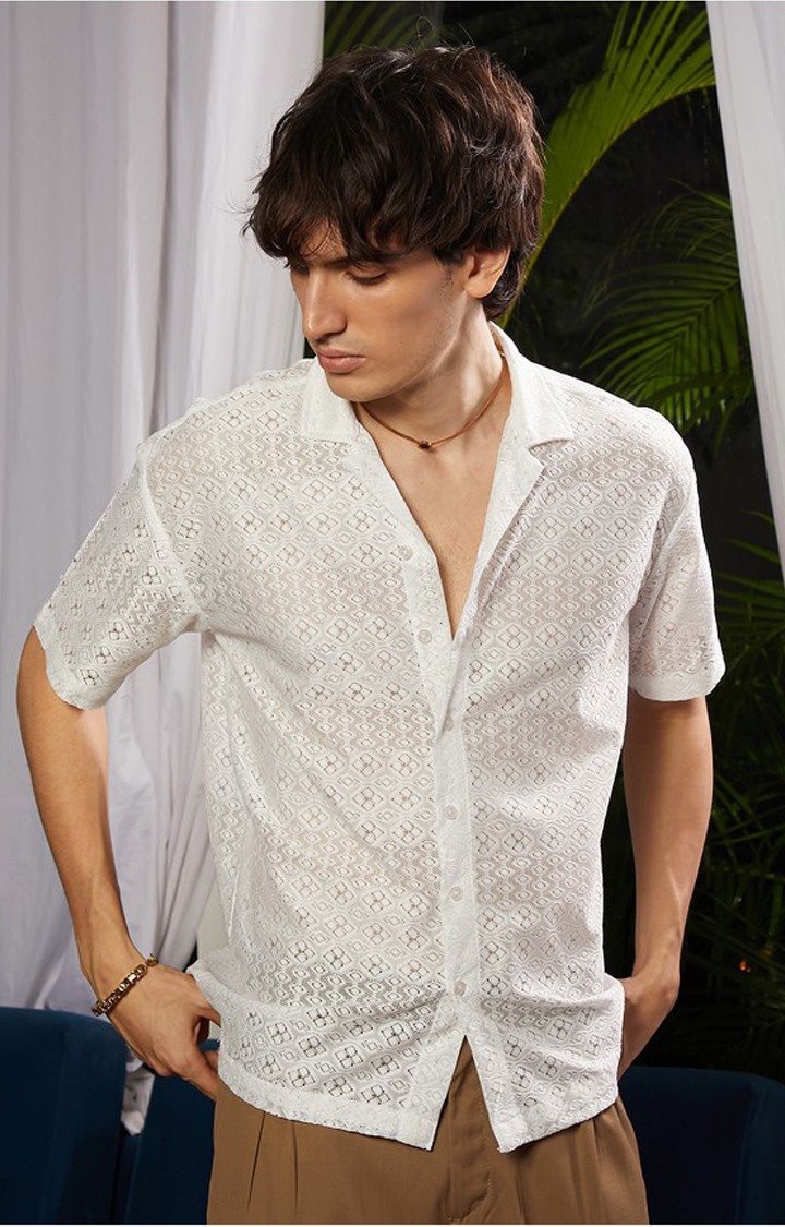 Men's White Solid Casual Shirts