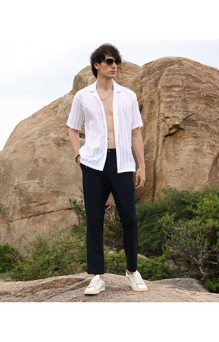 Men's Black Solid Casual Shirts