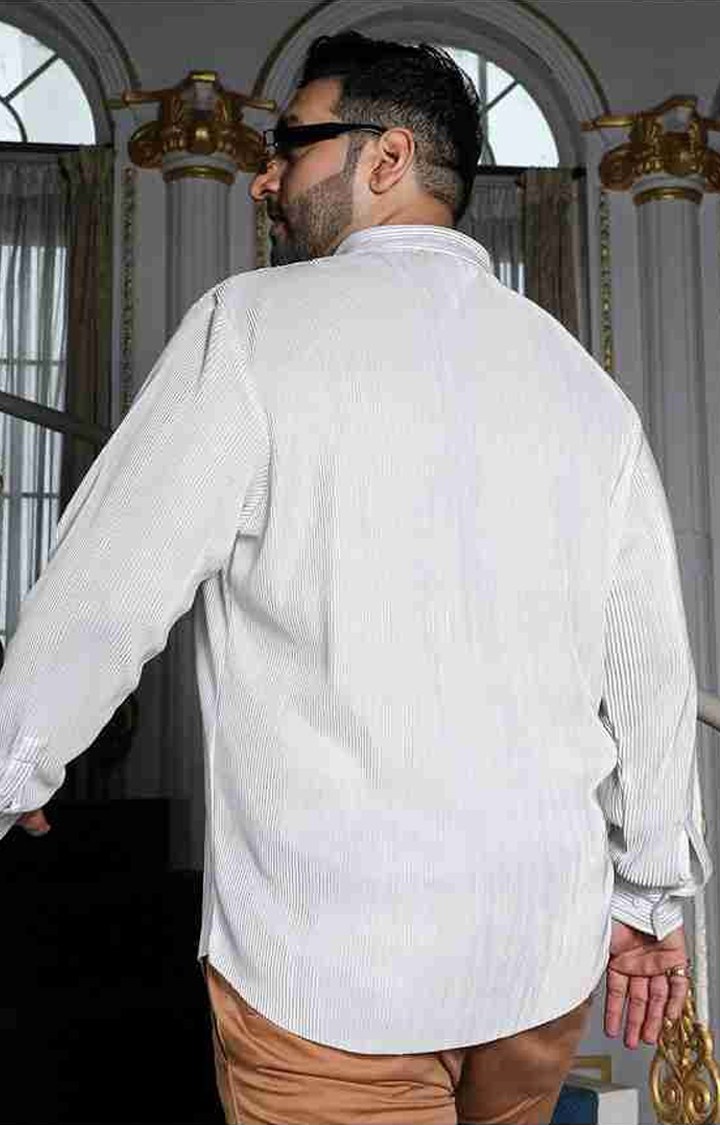 Men's White Solid Casual Shirts