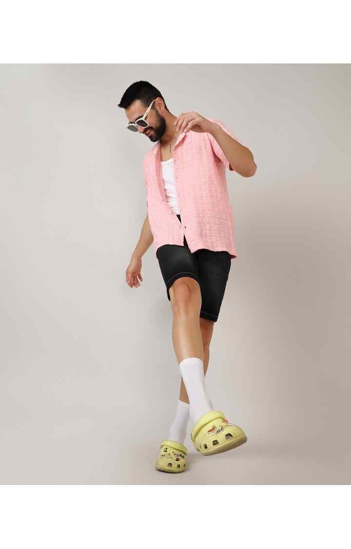Men's Pink Solid Casual Shirts