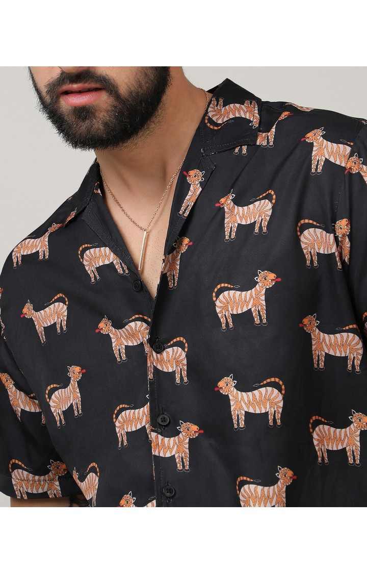Men's Black Printed Casual Shirts