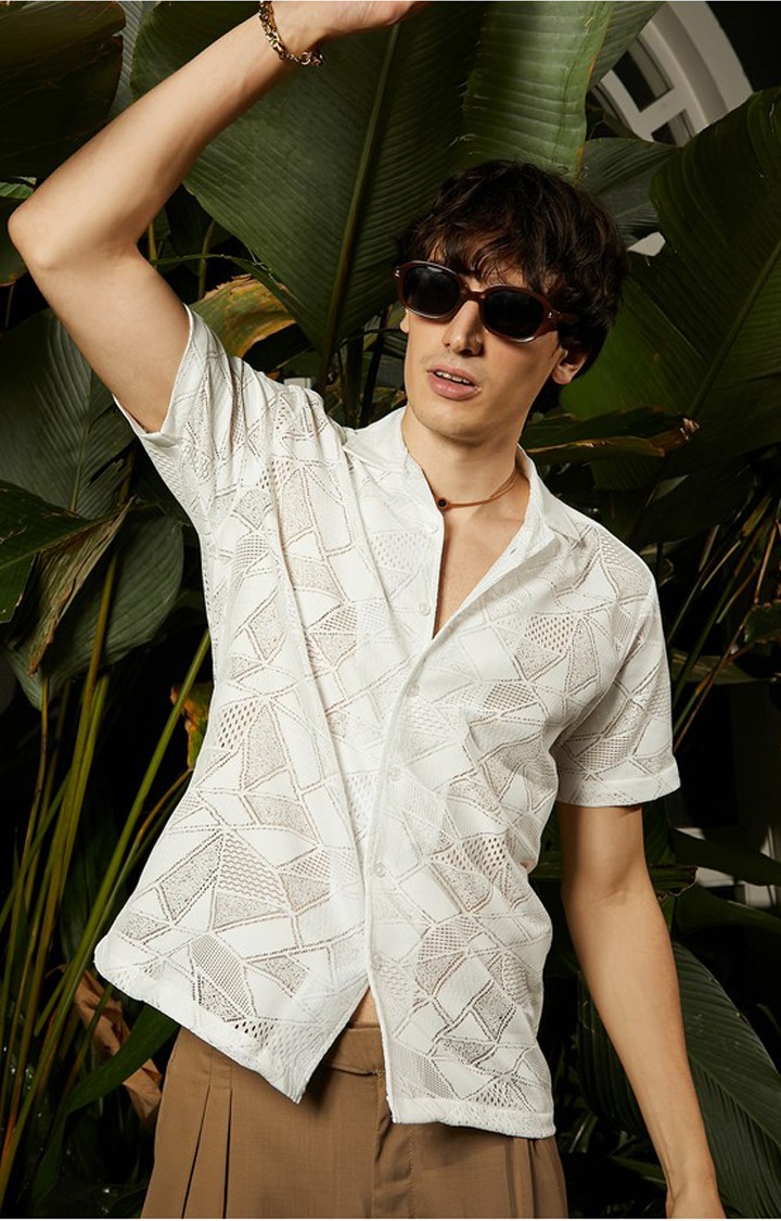 Men's White Solid Casual Shirts