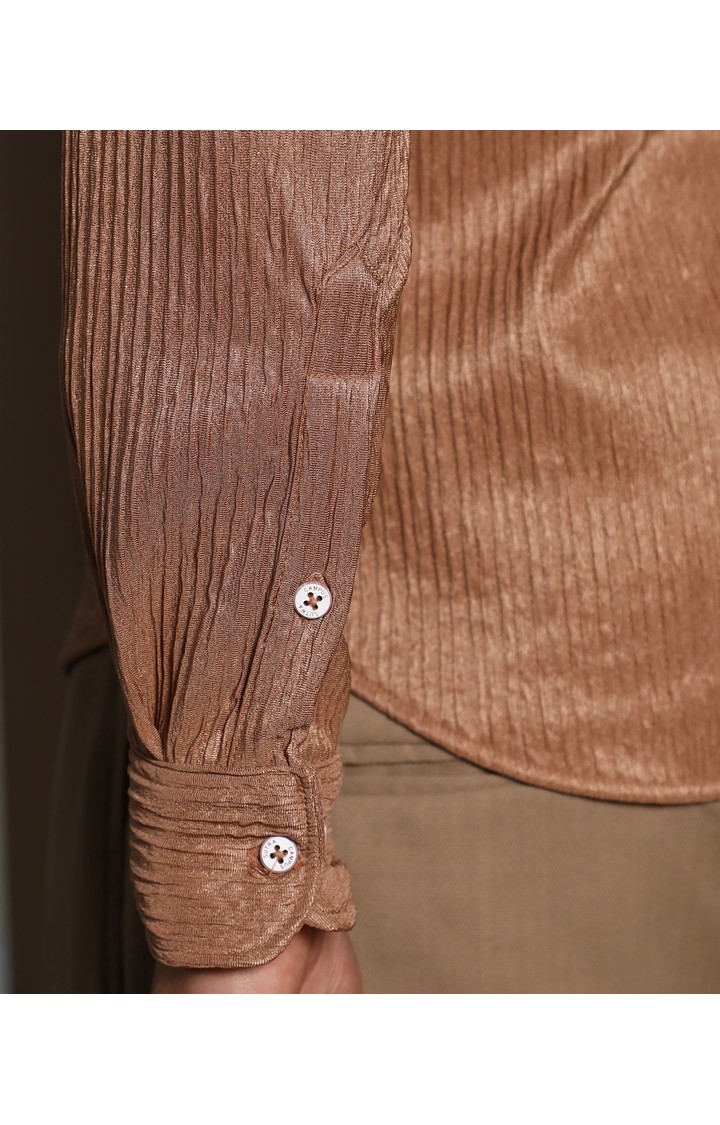 Men's Beige Solid Casual Shirts