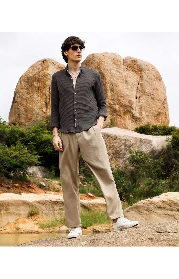 Men's Black Solid Casual Shirts