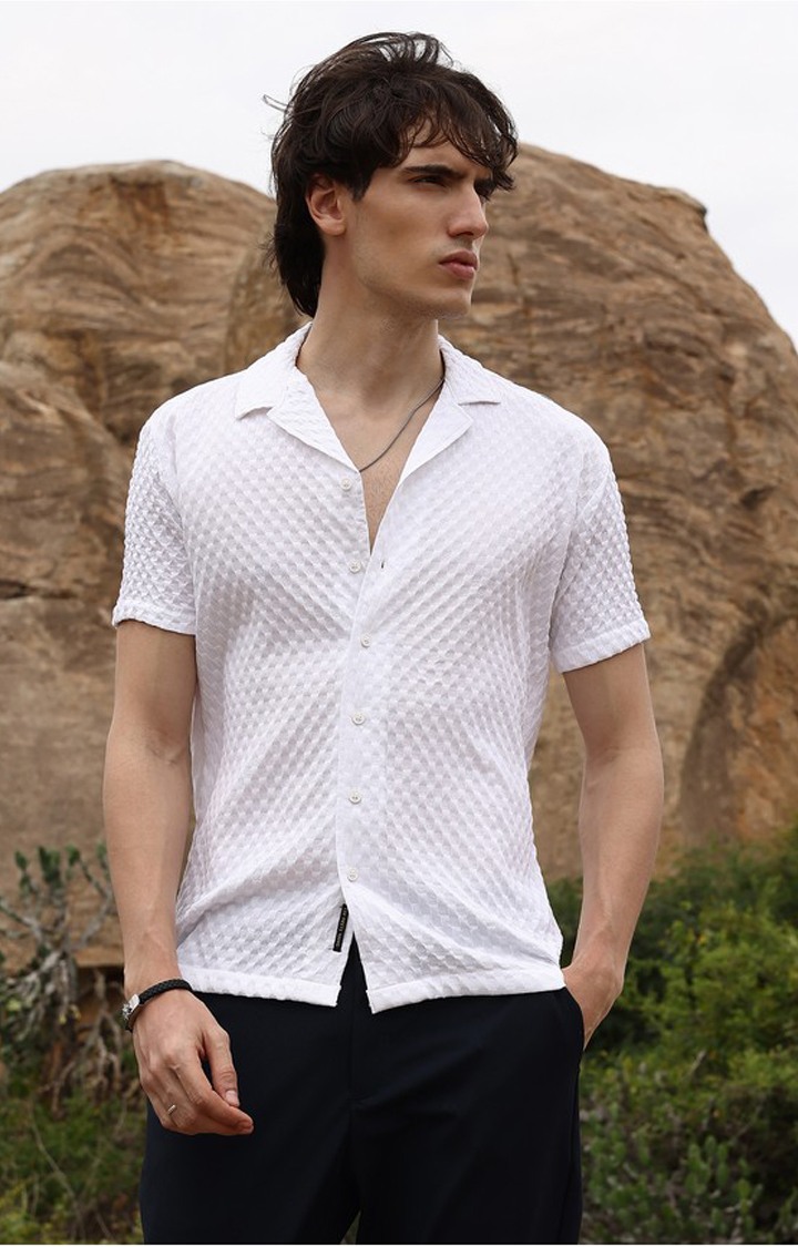 Men's White Solid Casual Shirts