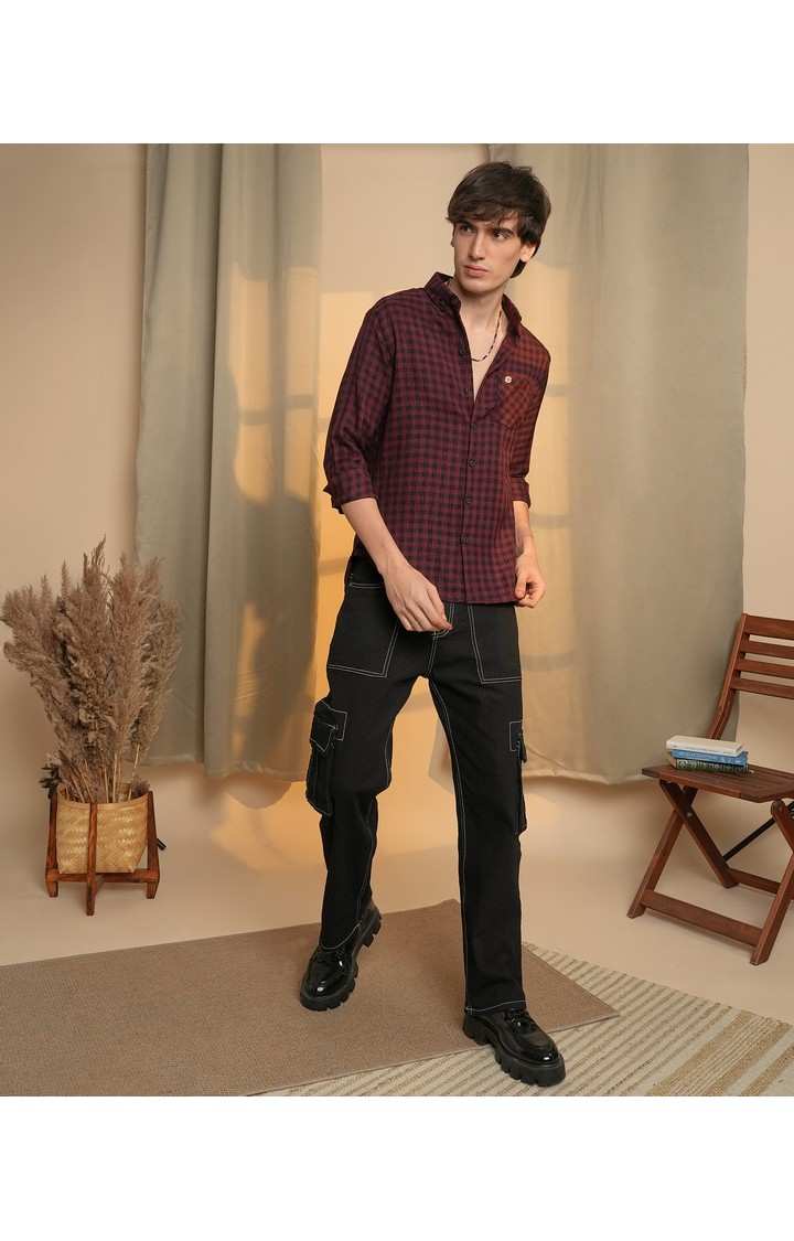 Men's Maroon Solid Casual Shirts