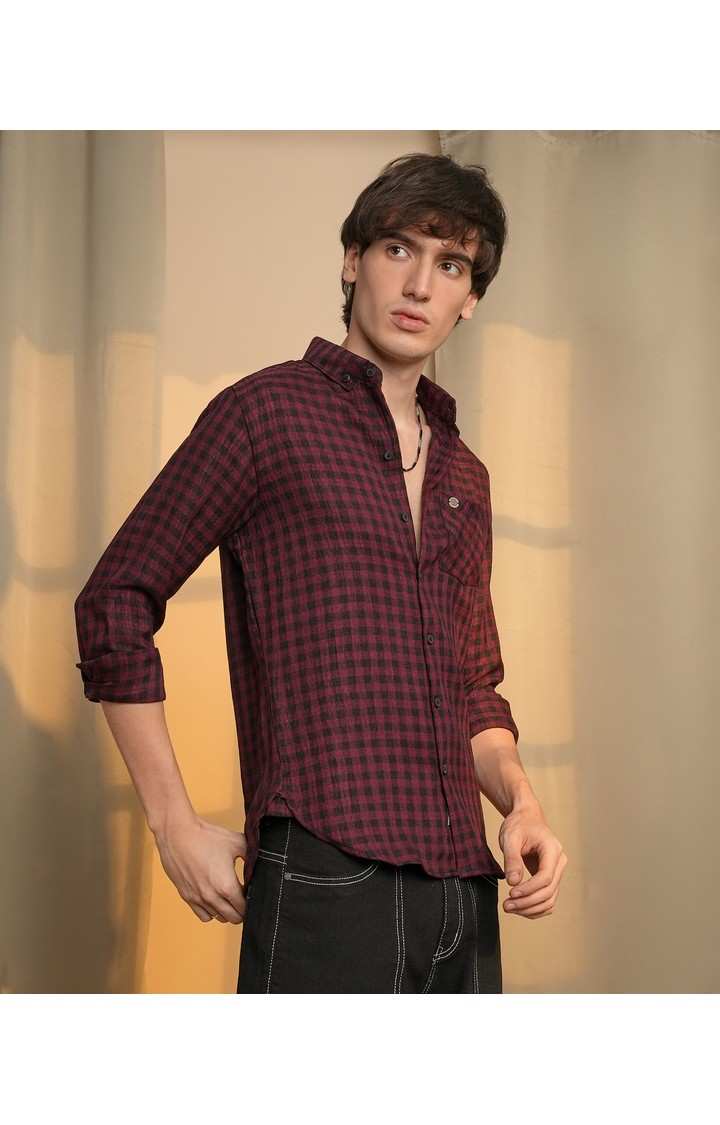 Men's Maroon Solid Casual Shirts