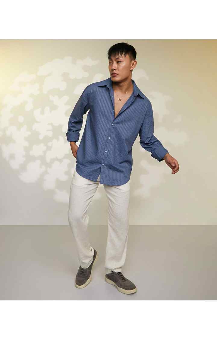 Men's Navy Solid Casual Shirts