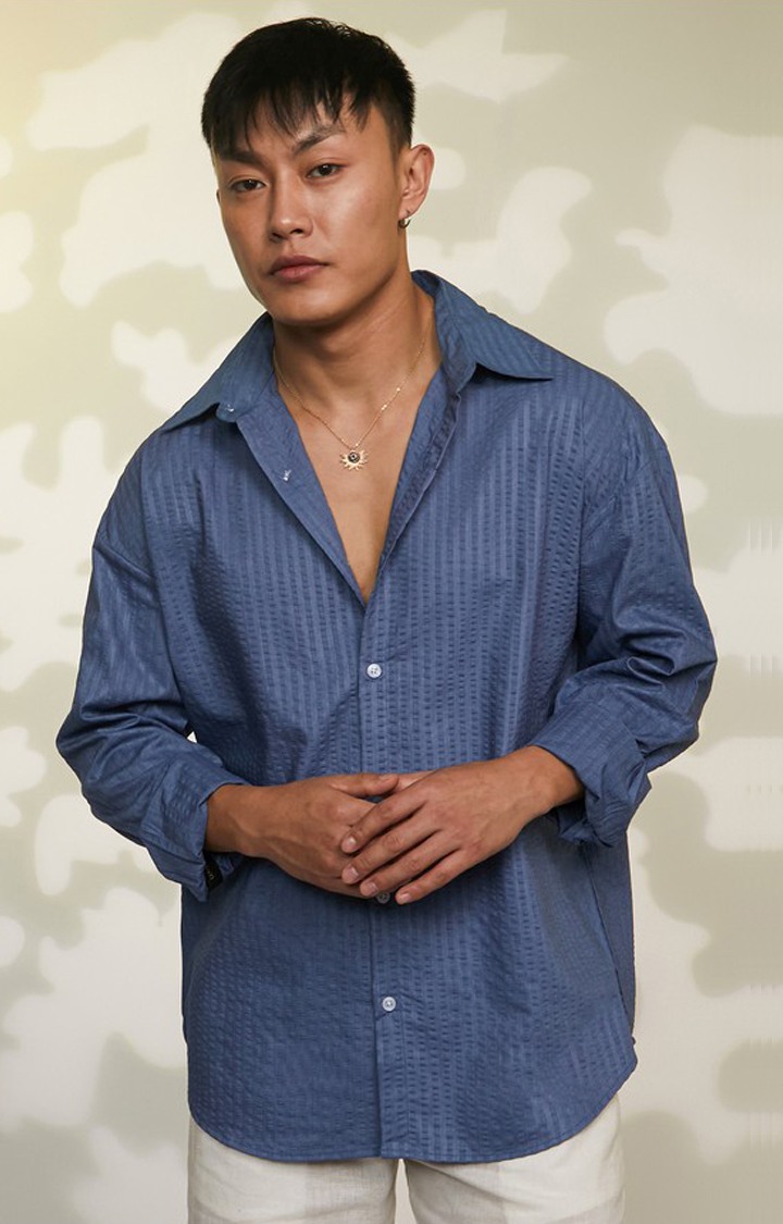 Men's Navy Solid Casual Shirts