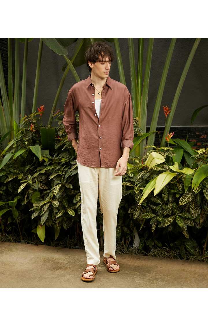 Men's Brown Solid Casual Shirts