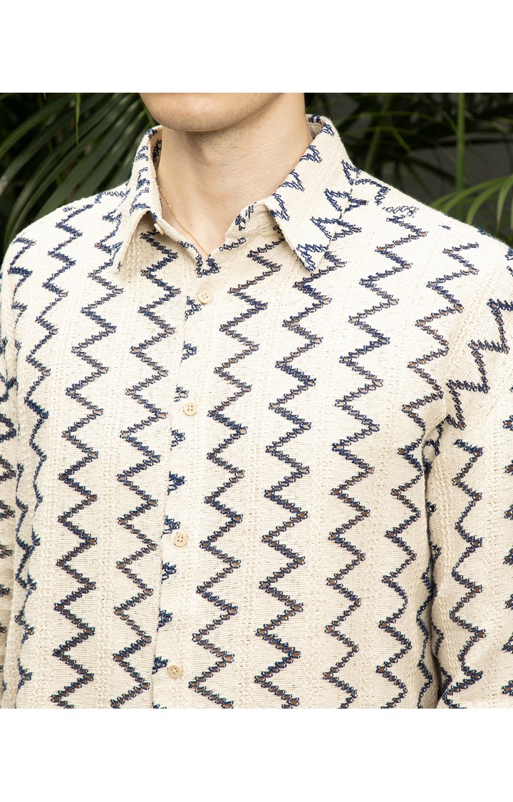 Men's White Textured Casual Shirts