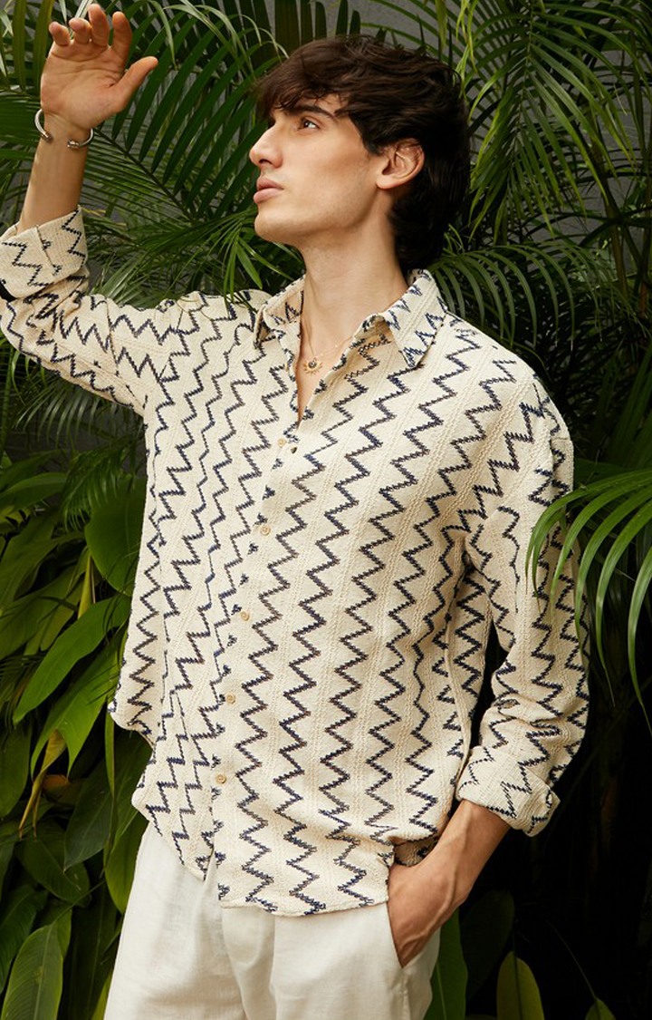 Men's White Textured Casual Shirts