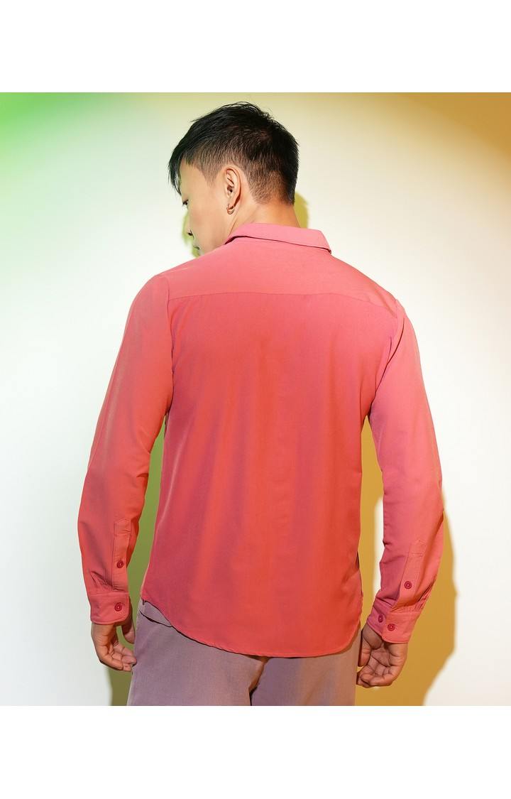 Men's Pink Solid Casual Shirts