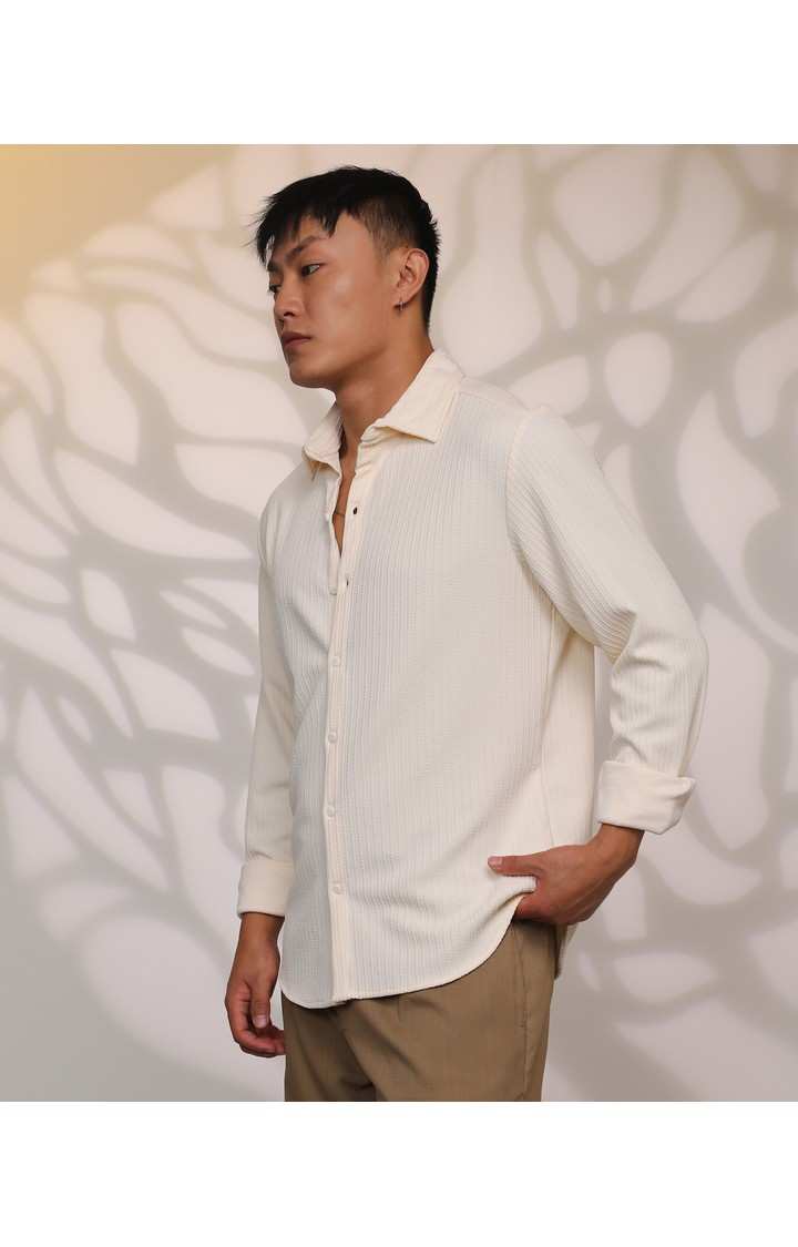 Men's White Solid Casual Shirts
