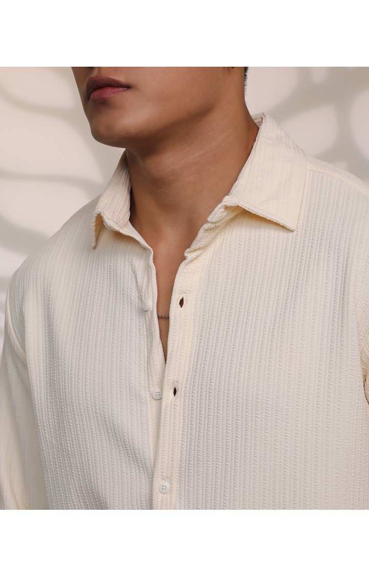 Men's White Solid Casual Shirts