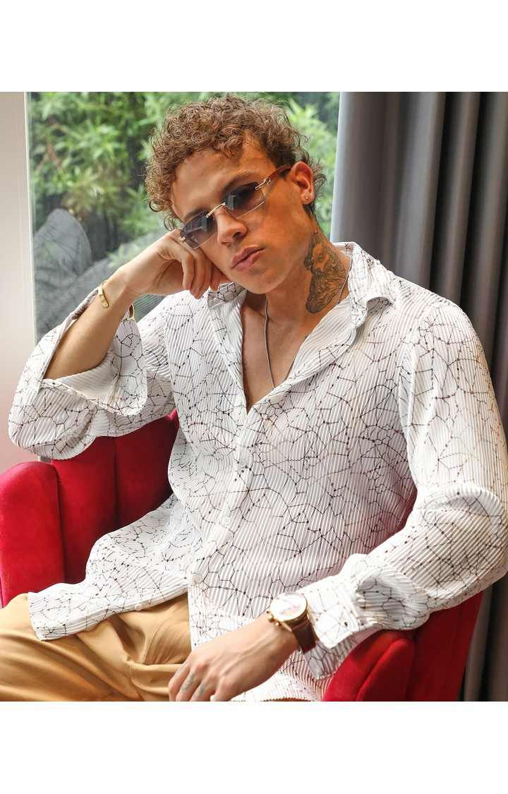 Men's White Printed Casual Shirts