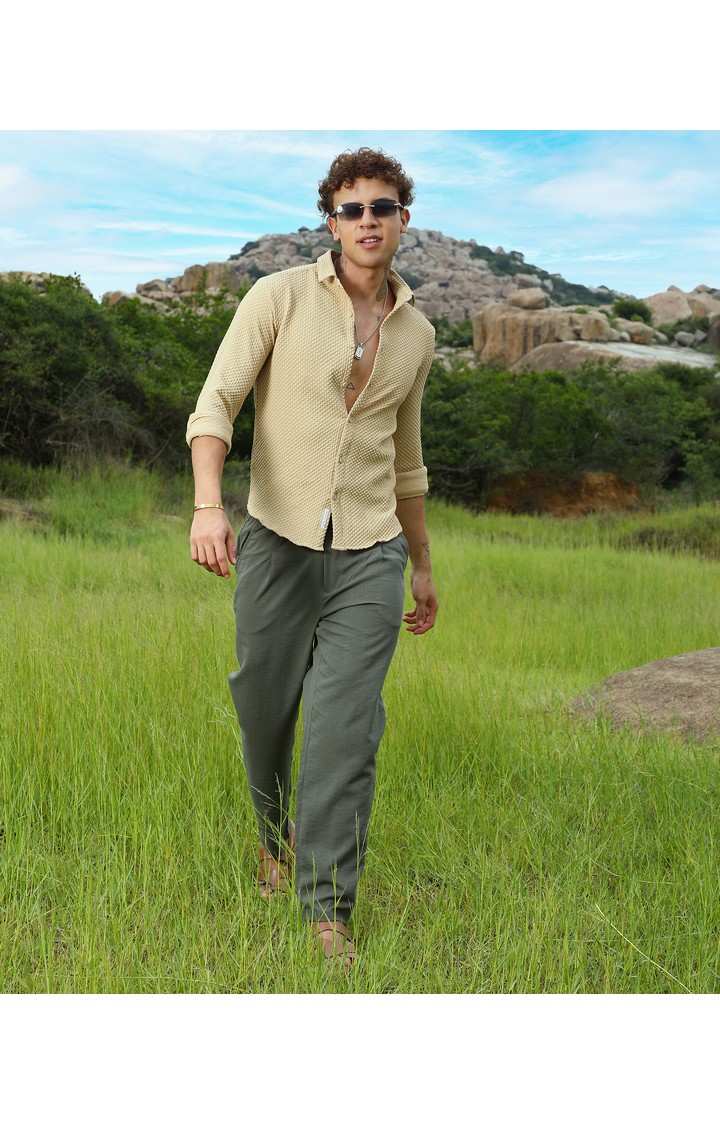 Men's Brown Solid Casual Shirts