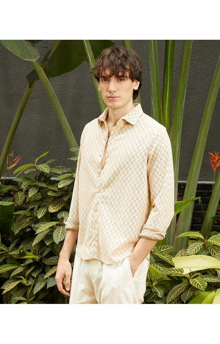 Men's Beige Solid Casual Shirts