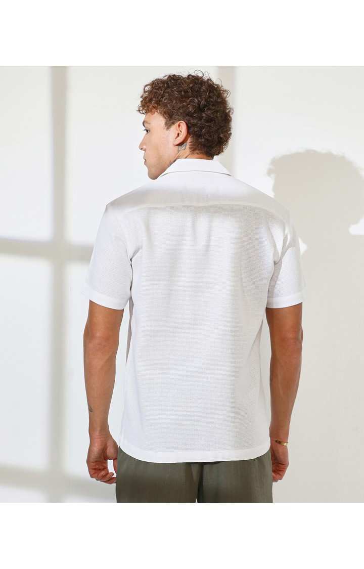 Men's White Solid Casual Shirts