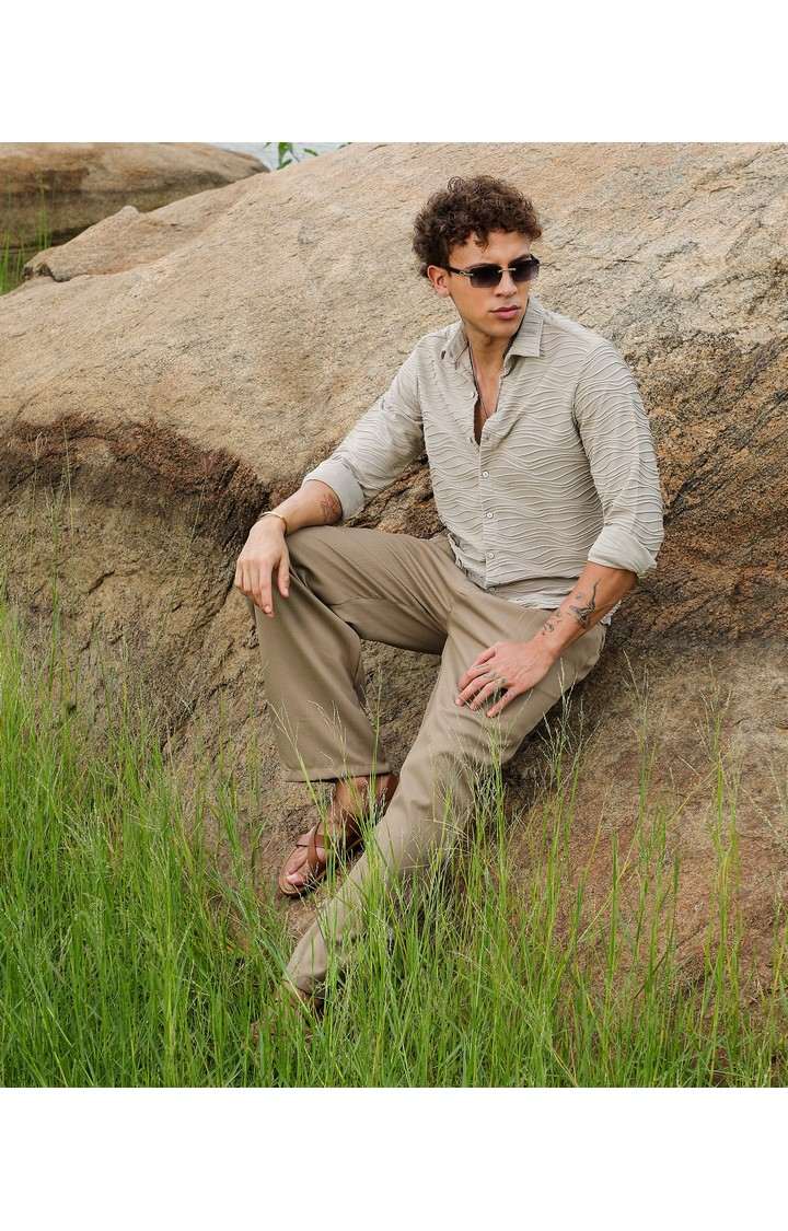 Men's Grey Solid Casual Shirts