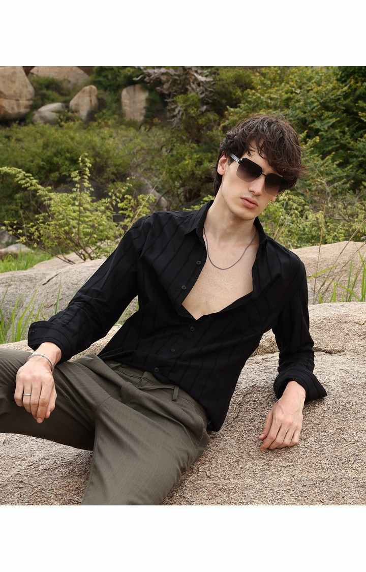 Men's Black Striped Casual Shirts
