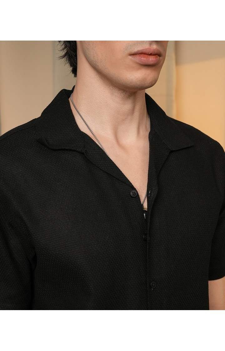 Men's Black Solid Casual Shirts