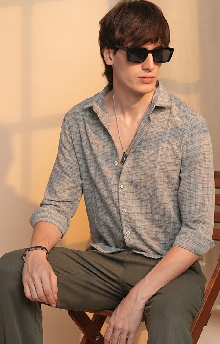 Men's Grey Checked Casual Shirts