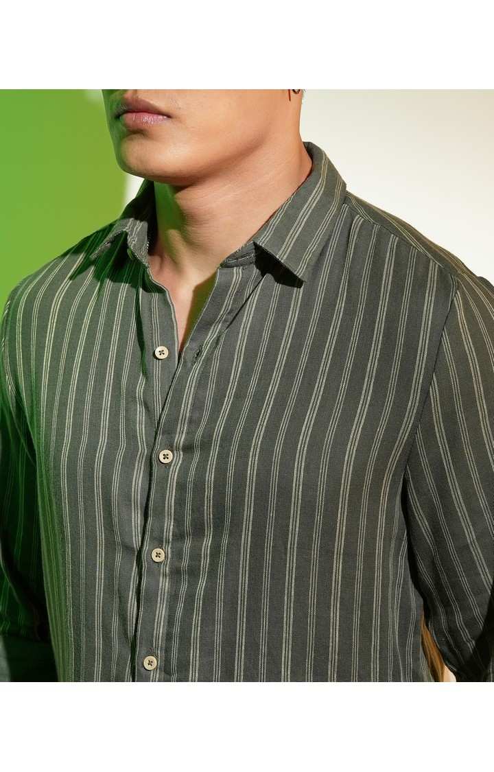 Men's Green Striped Casual Shirts