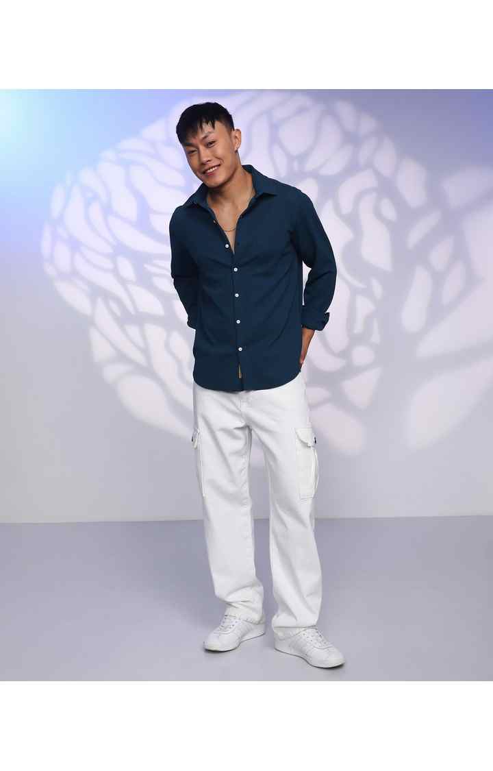 Men's Navy Solid Casual Shirts