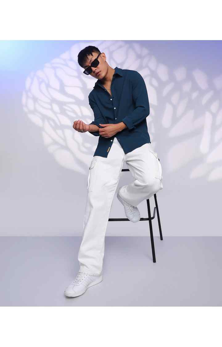 Men's Navy Solid Casual Shirts