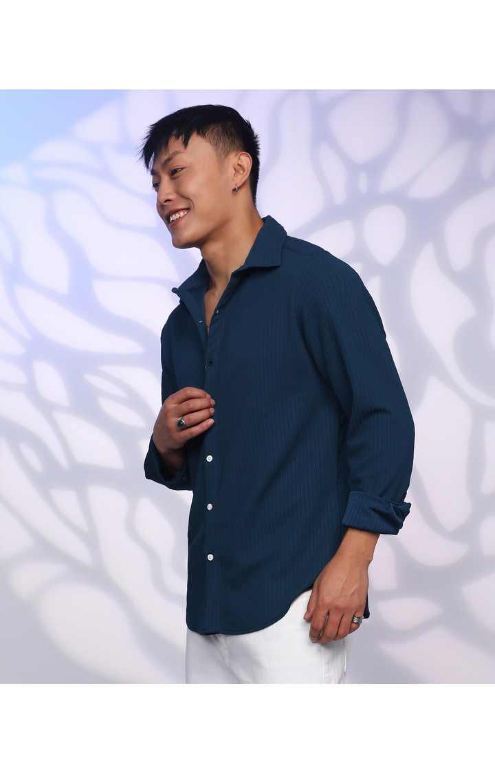 Men's Navy Solid Casual Shirts