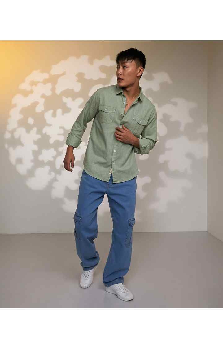 Men's Green Solid Casual Shirts