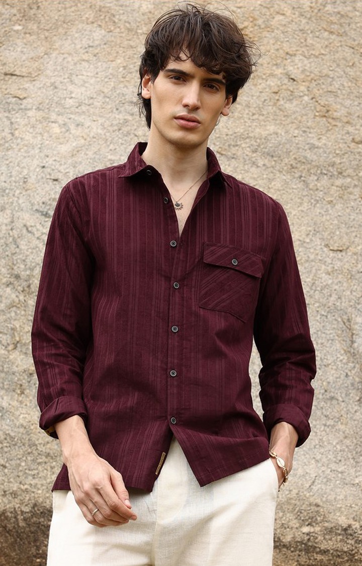 Men's Red Solid Casual Shirts
