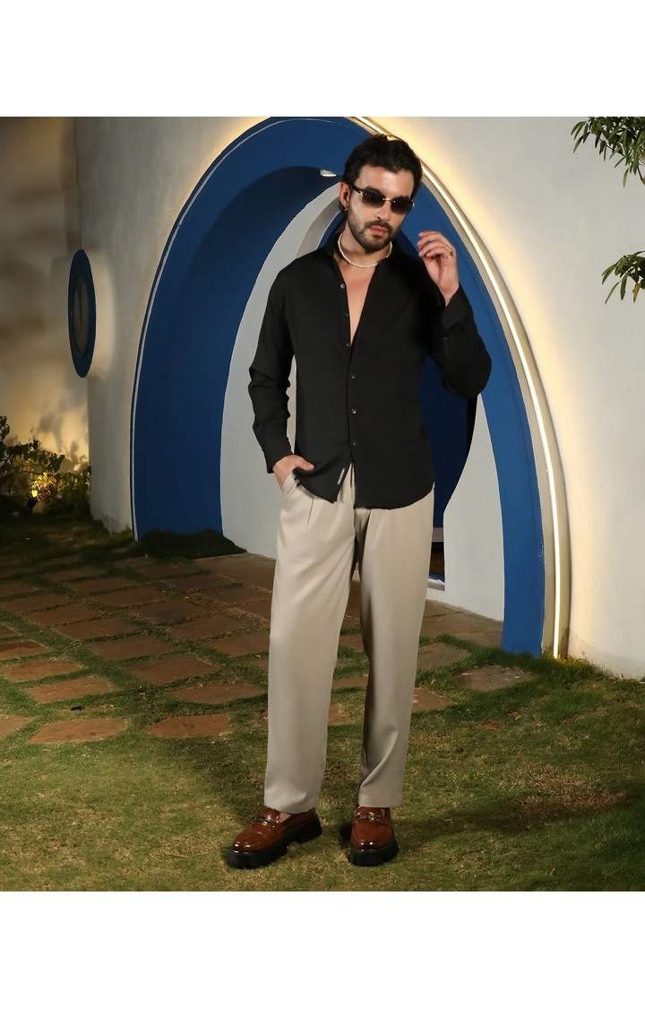 Men's Greige Solid Polyester Trousers