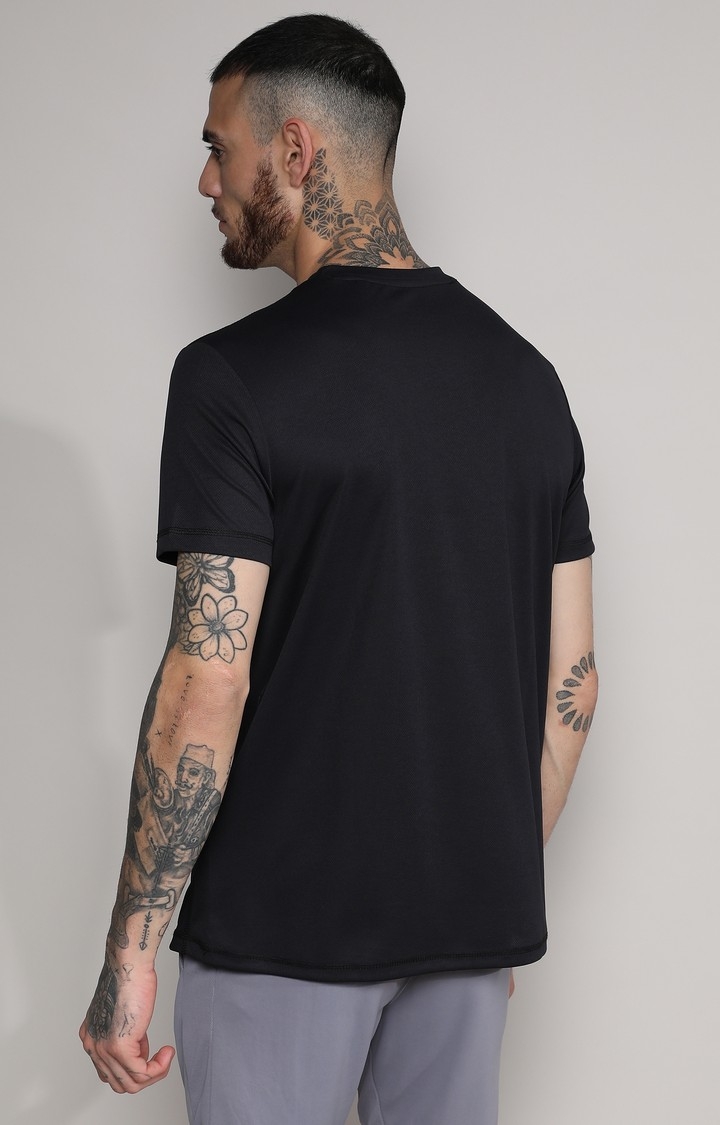 Men's Onyx Black Solid Activewear T-Shirt