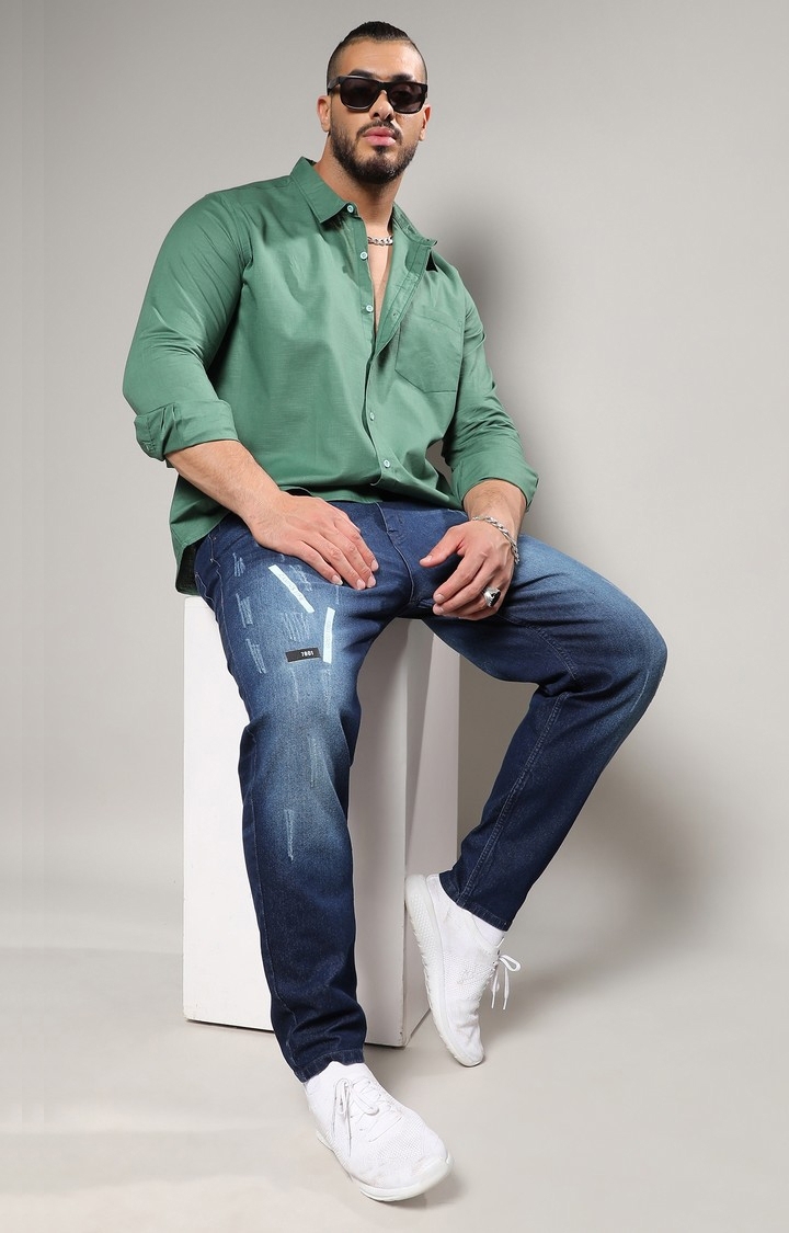 Instafab Plus | Men's Fern Green Basic Button-Up Shirt