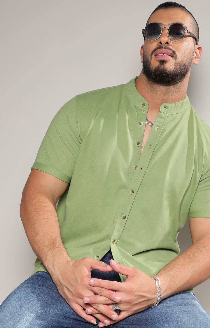 Men's Asparagus Green Basic Button-Up Shirt