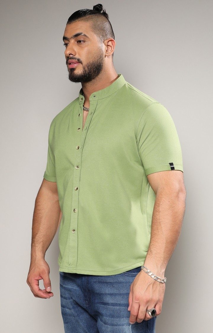 Men's Asparagus Green Basic Button-Up Shirt